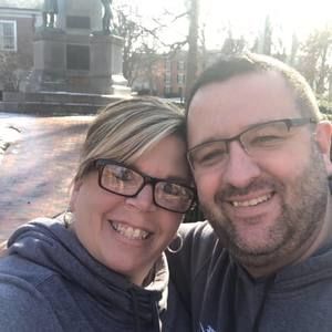 Meet your Posher, Leslie